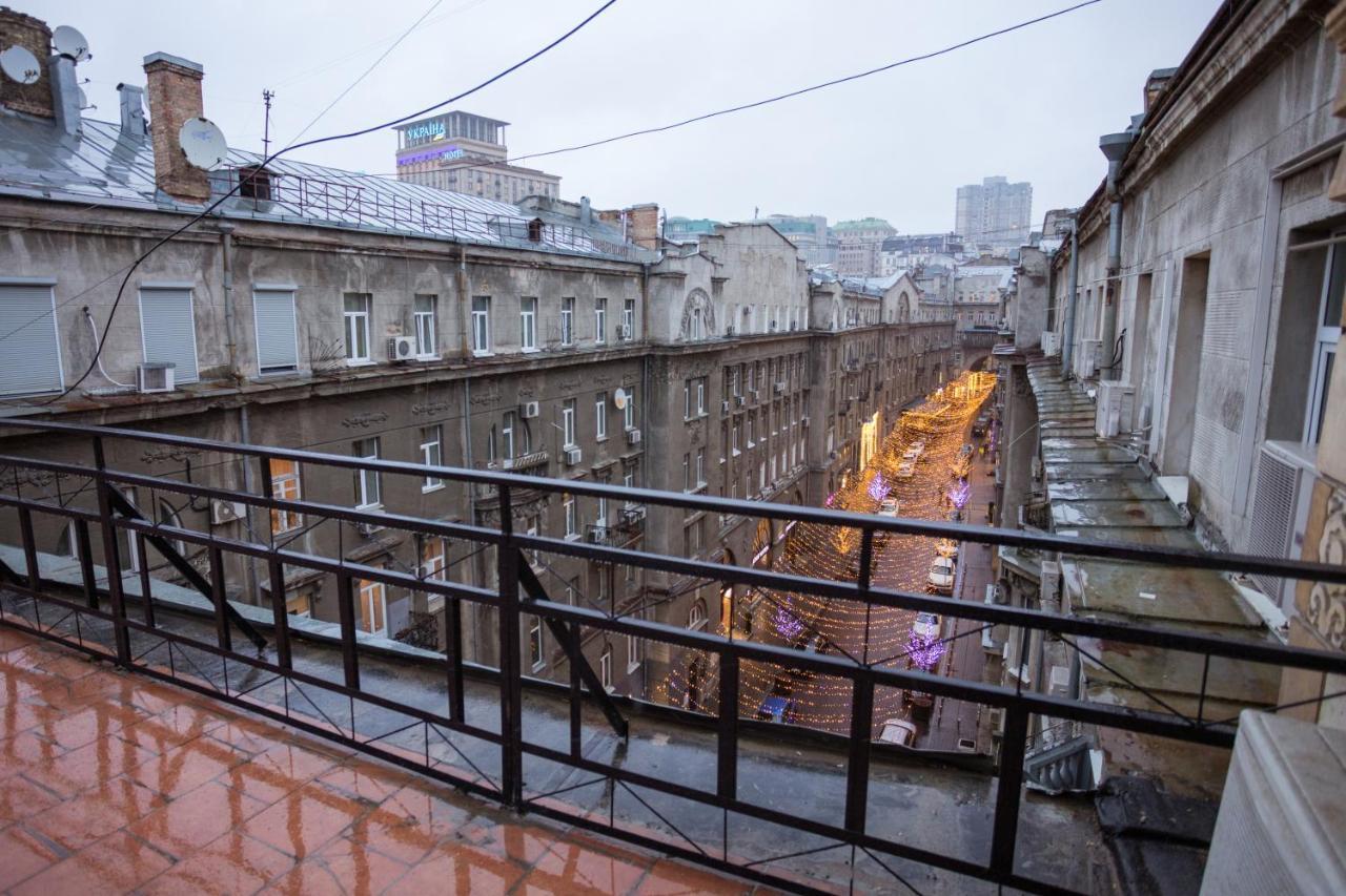 911 Apartments Khreshchatyk Киев Екстериор снимка